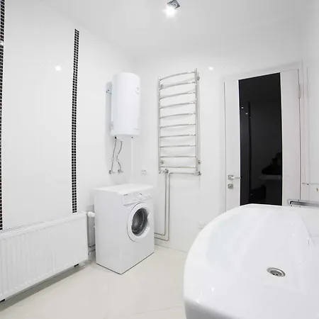 Vip Stryiska King Cross * Lviv