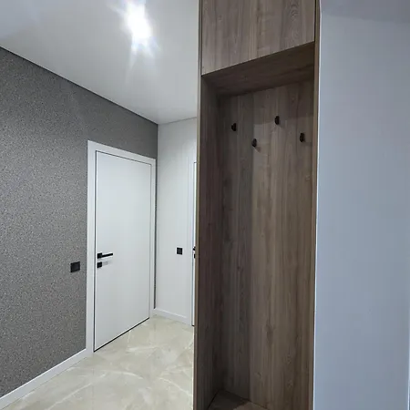 стрийська, тц фабрік, гашека Daire