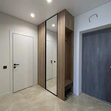 стрийська, тц фабрік, гашека * Lviv